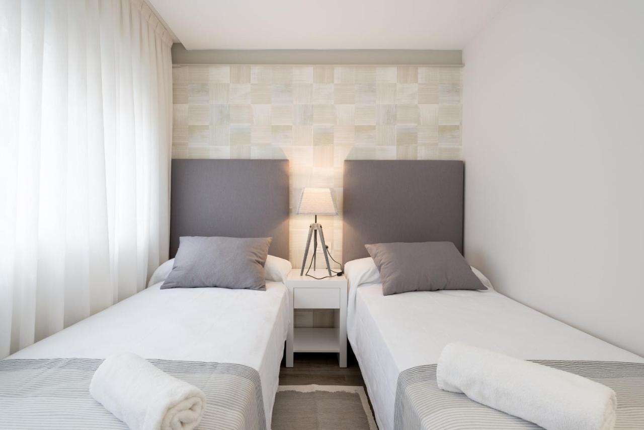 Puerto De Malaga Premium 3 Bedrooms Apartment Kültér fotó